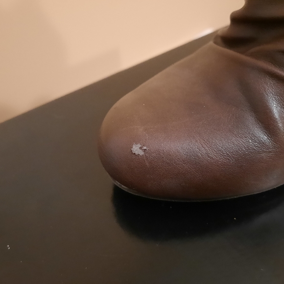 Boots - Picture 4 of 4